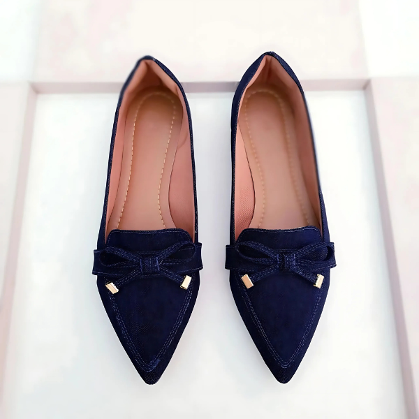 Sapatilha bico fino alongada mocassim jeans