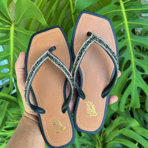 Chinelo Love Collors Preto