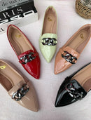 Mocassim Alongado Verde Com Corrente